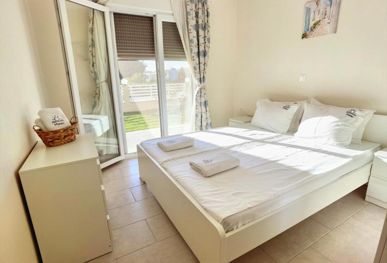Mango Apartment 니키티 외부 사진